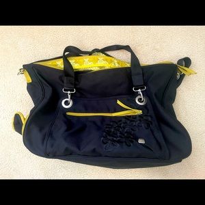 Haiku Weekender bag. Only used a couple of times.